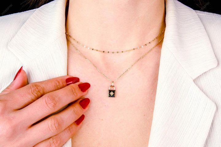 Elegant Office Pendants Beginner’s Guide to Choosing the Right Designs for Professional Looks