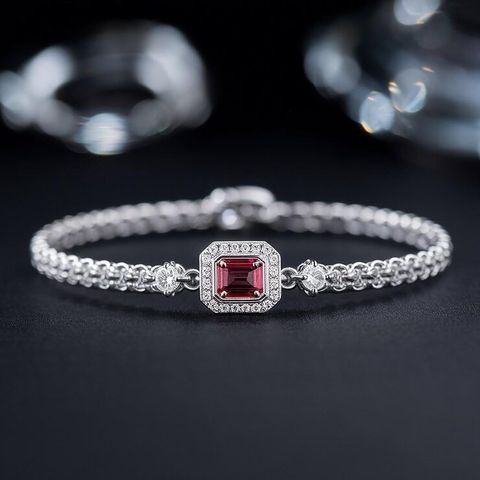 Diamond Tennis Bracelets Beginner’s Guide to Understanding Styles and Designs